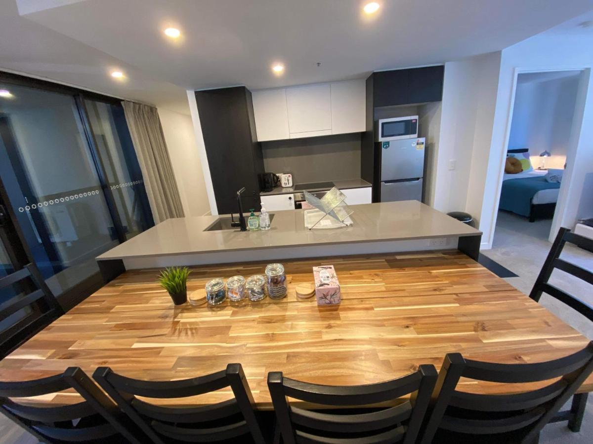 2 Bed 2 Bath Luxury Apartment In Braddon Canberra - Free Heated Pool, Gym, Parking Exterior foto