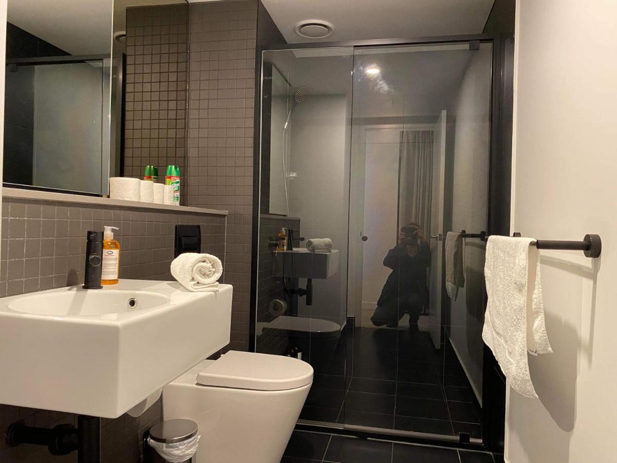 2 Bed 2 Bath Luxury Apartment In Braddon Canberra - Free Heated Pool, Gym, Parking Exterior foto